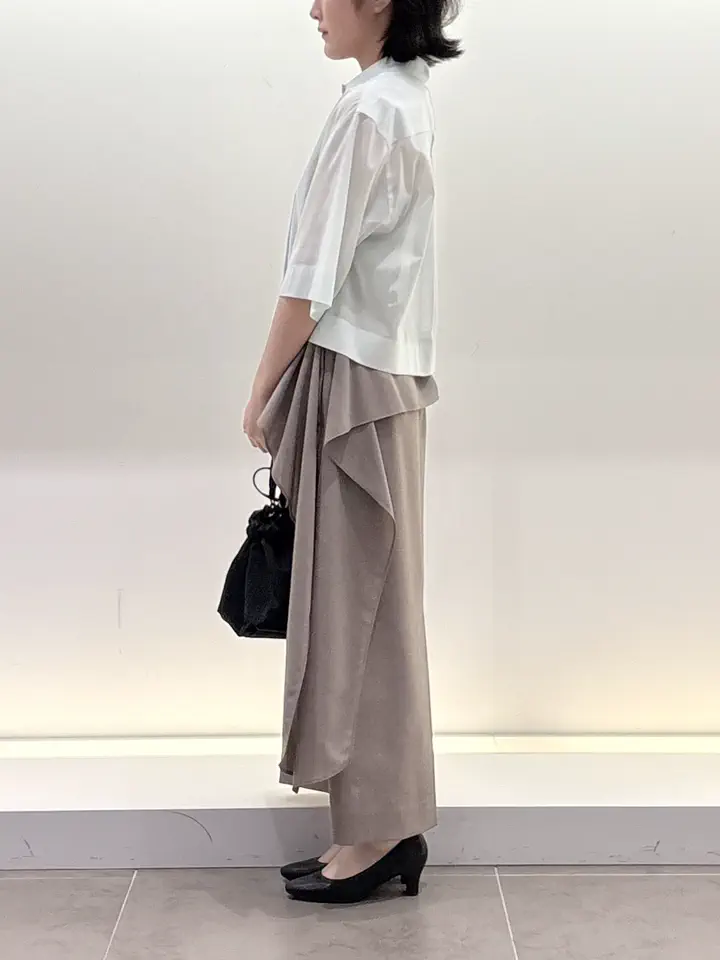 BEIGE， 伊藤 コーディネート画像