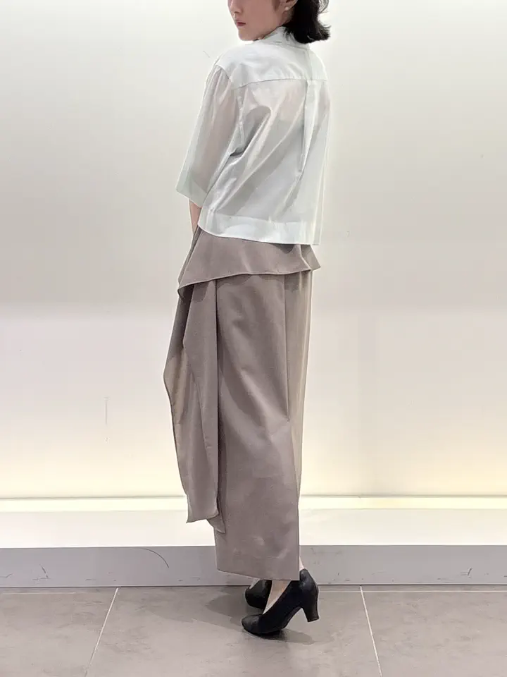 BEIGE， 伊藤 コーディネート画像