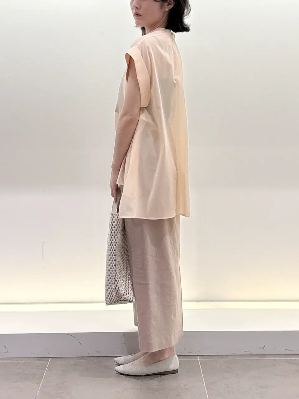 BEIGE， 伊藤 コーディネート画像