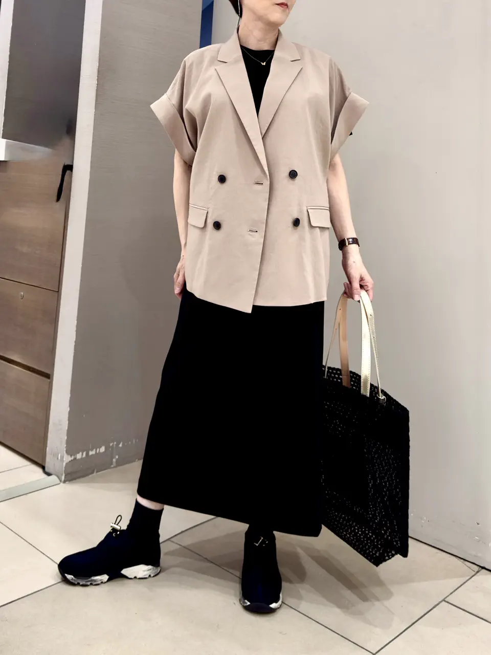 BEIGE， staff コーディネート画像