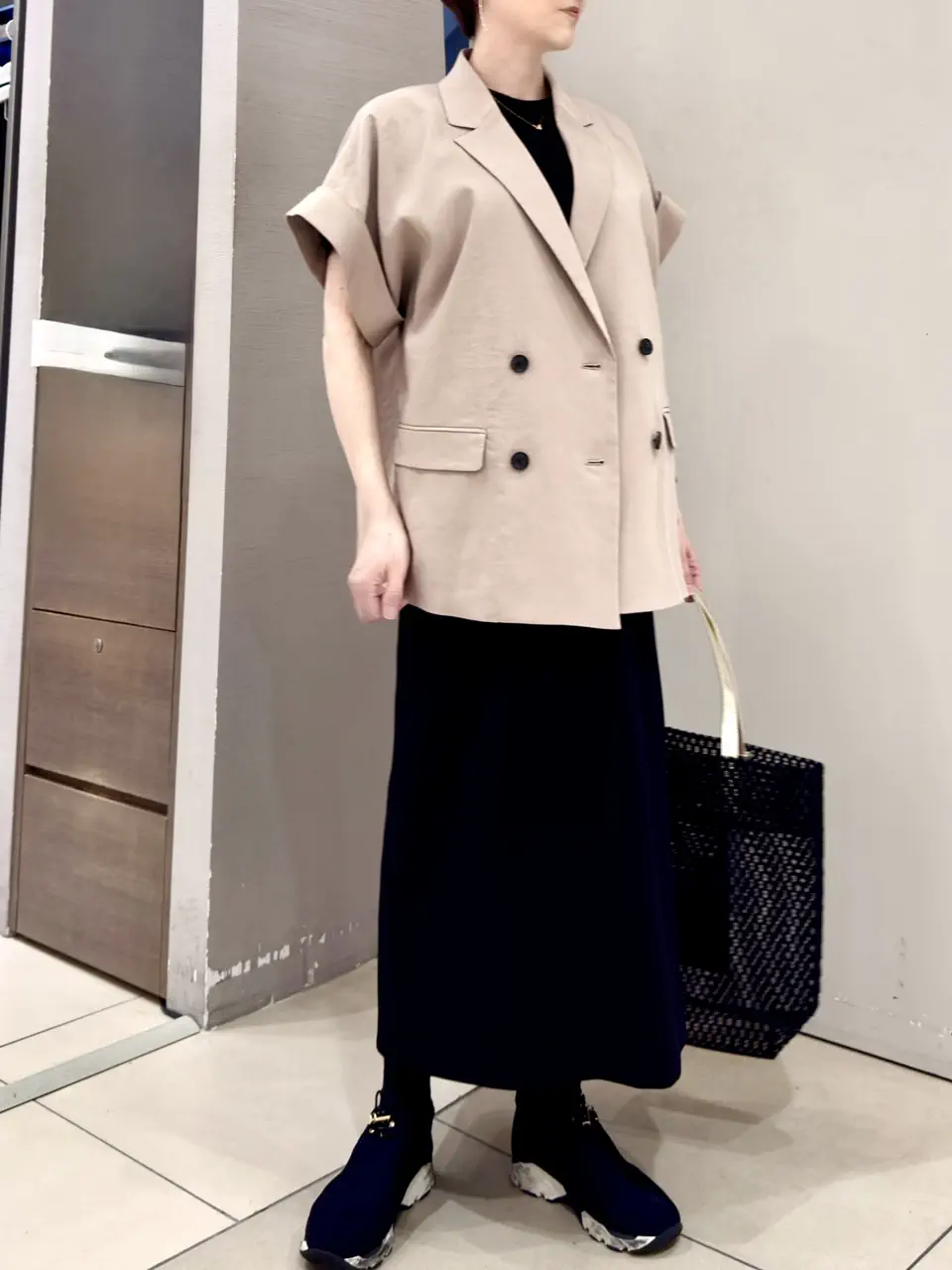 BEIGE， staff コーディネート画像