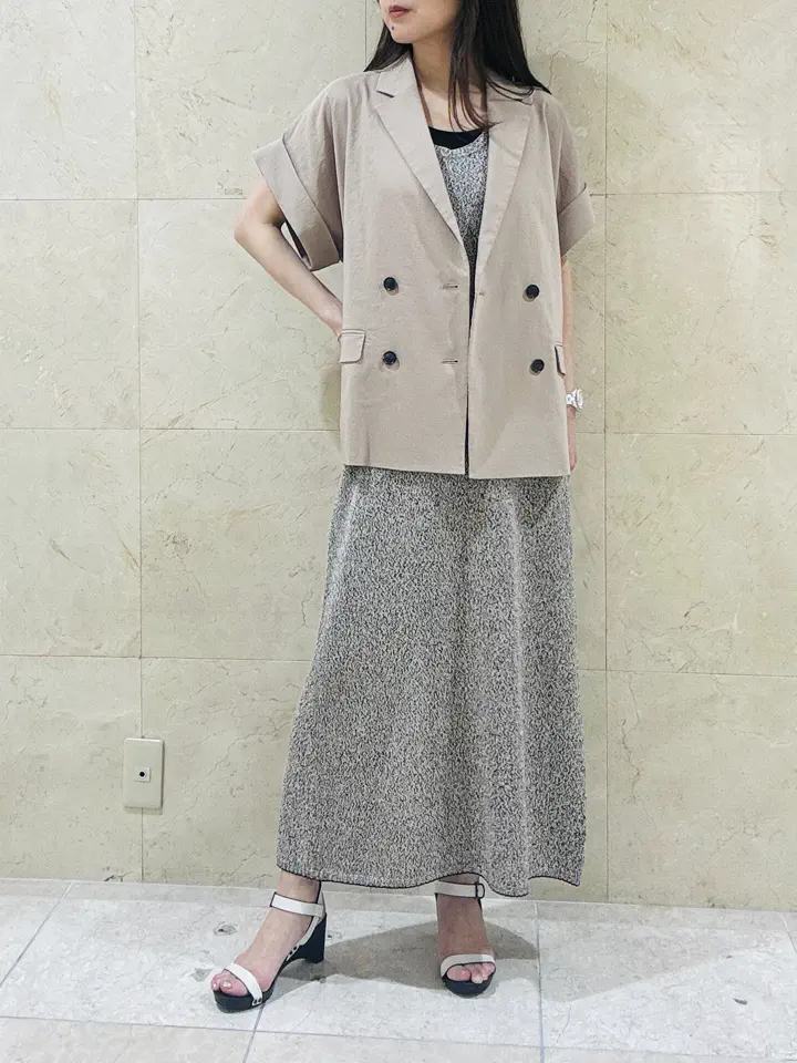 BEIGE， スタッフ コーディネート画像