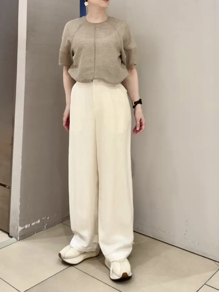 BEIGE， staff コーディネート画像