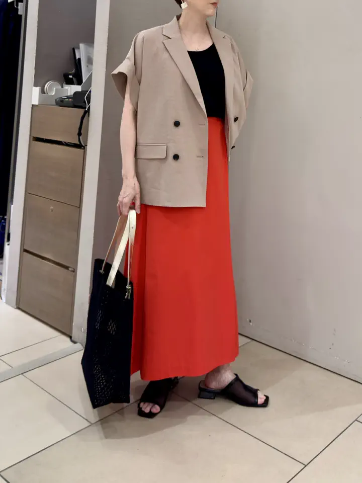BEIGE， staff コーディネート画像