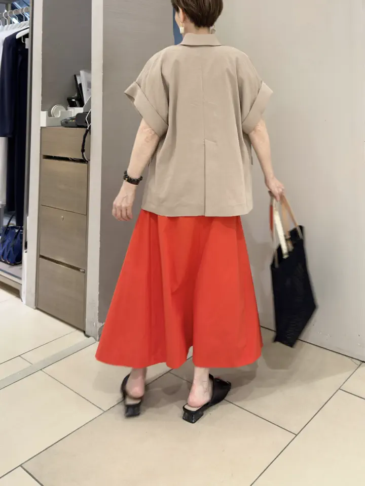 BEIGE， staff コーディネート画像