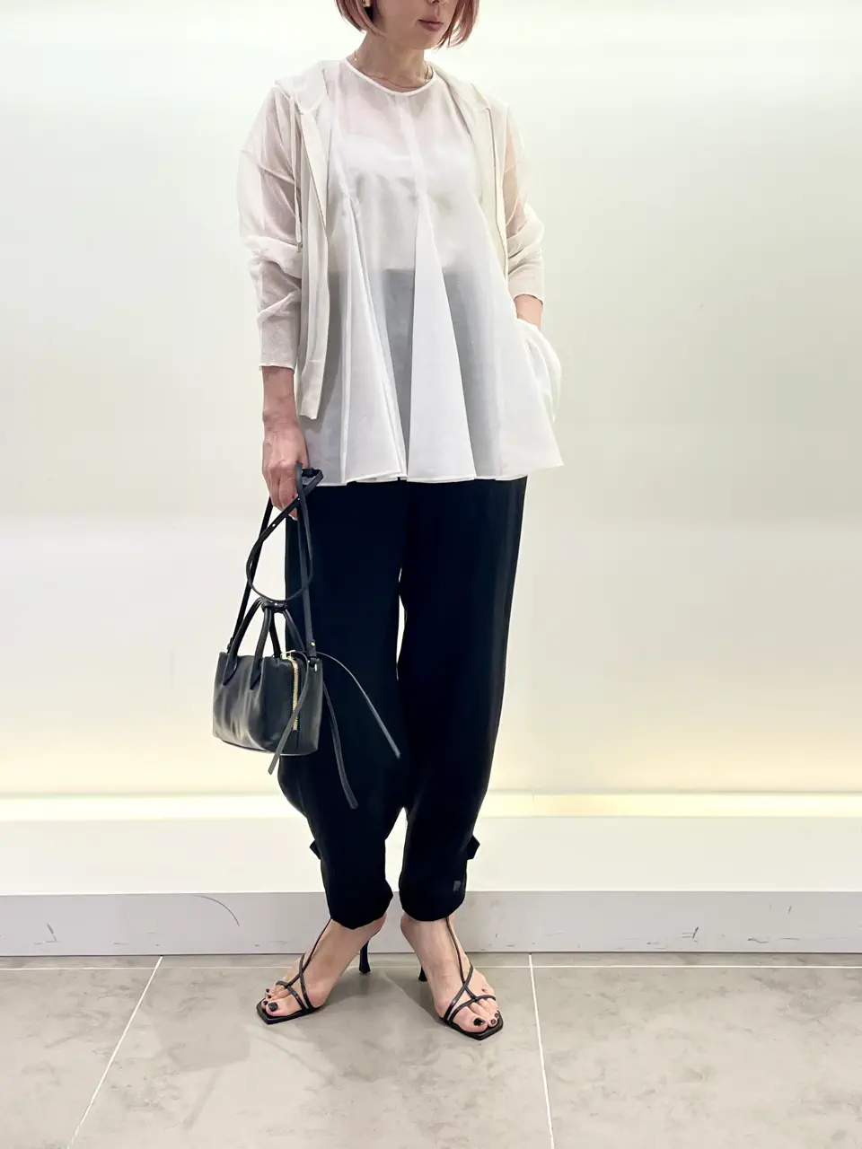 BEIGE， 柴田 コーディネート画像