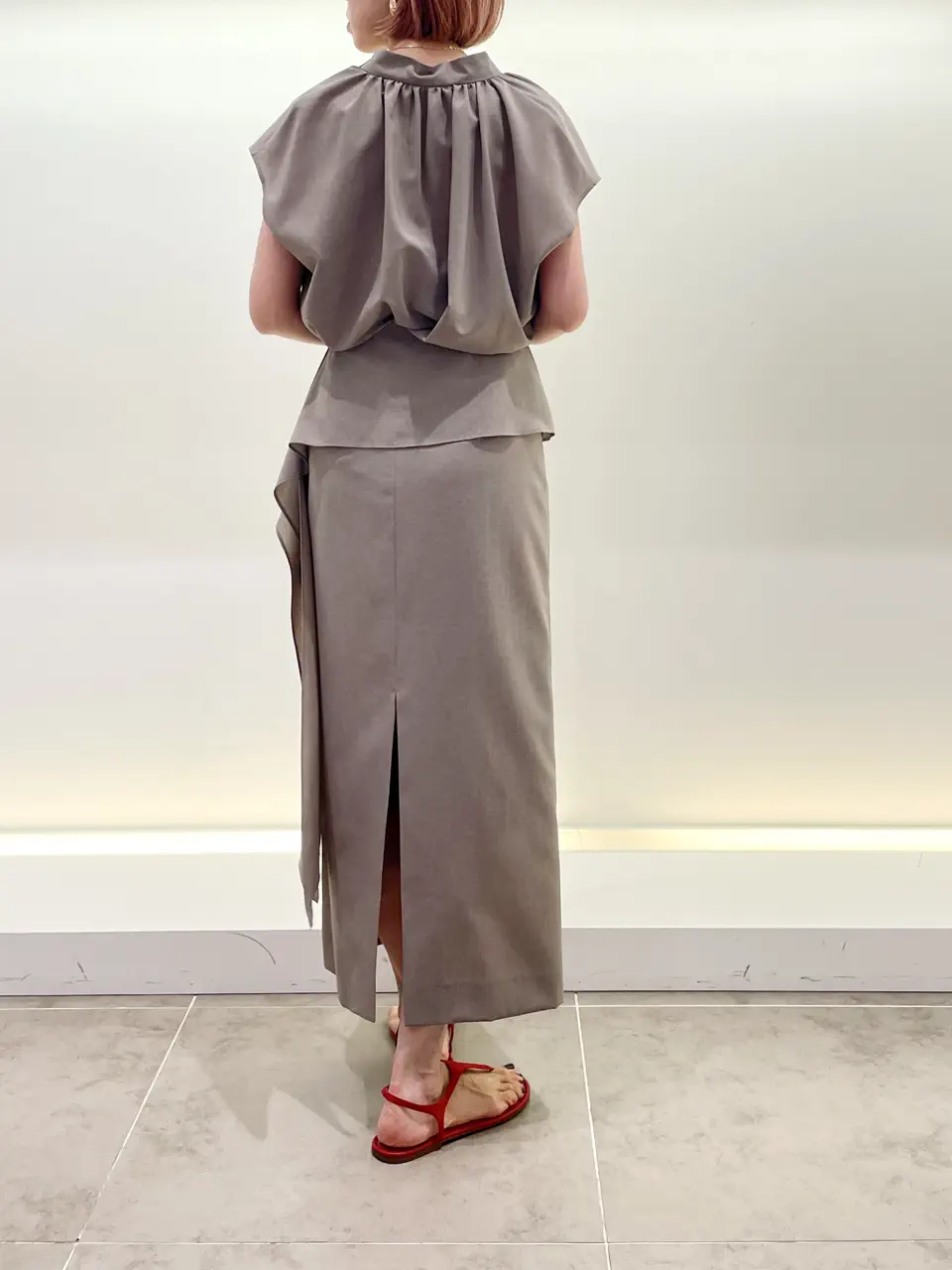 BEIGE， 柴田 コーディネート画像