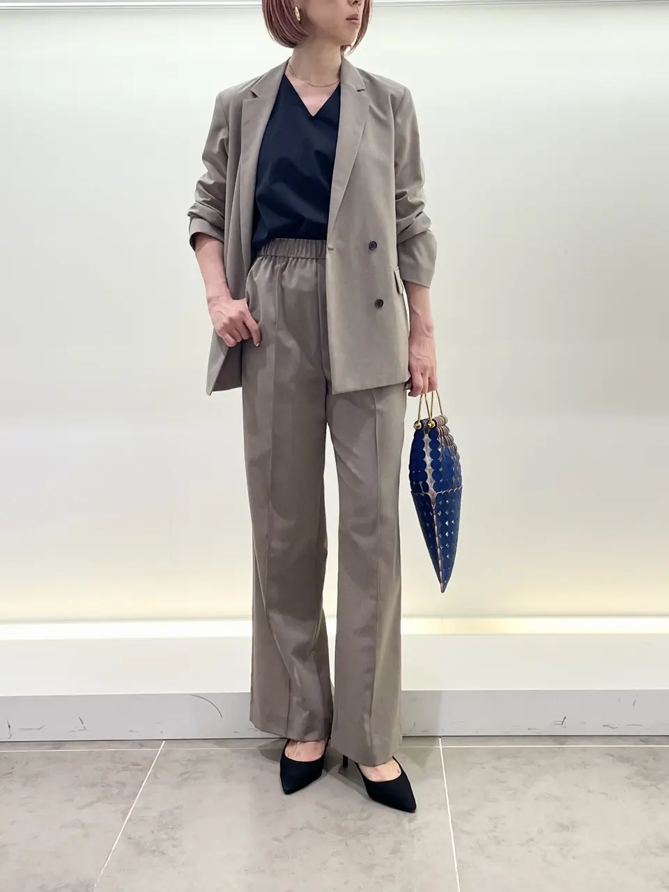 BEIGE， 柴田 コーディネート画像