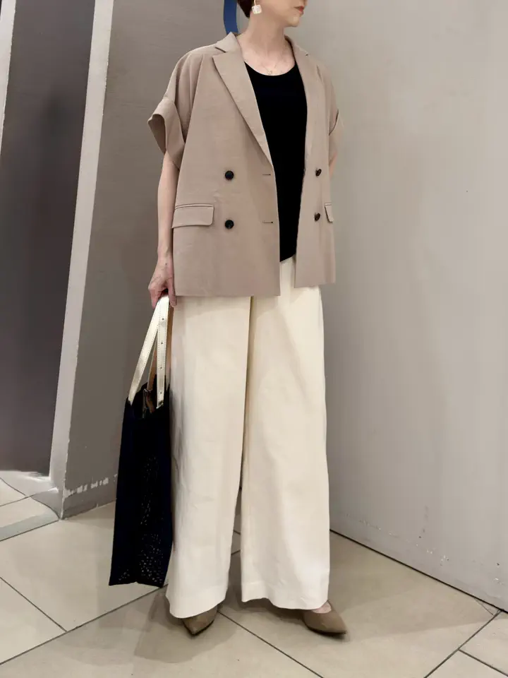 BEIGE， staff コーディネート画像