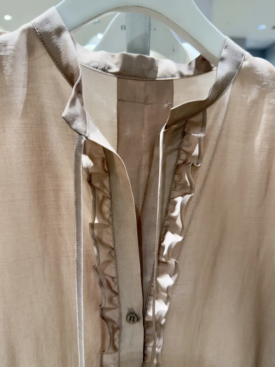 BEIGE， staff コーディネート画像
