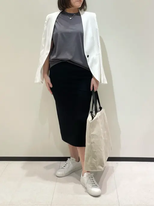 BEIGE， 藤木 コーディネート画像