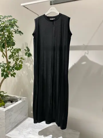 BEIGE， R.A コーディネート画像