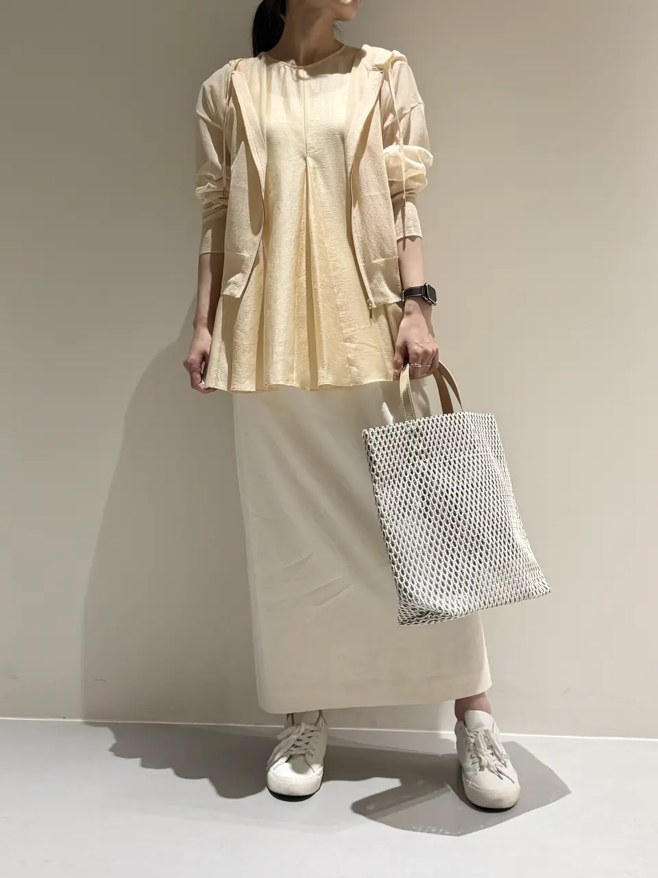 BEIGE， Adachi コーディネート画像