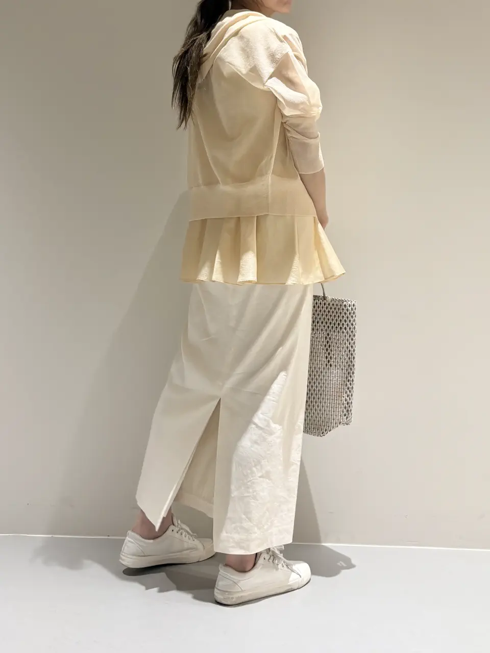 BEIGE， Adachi コーディネート画像