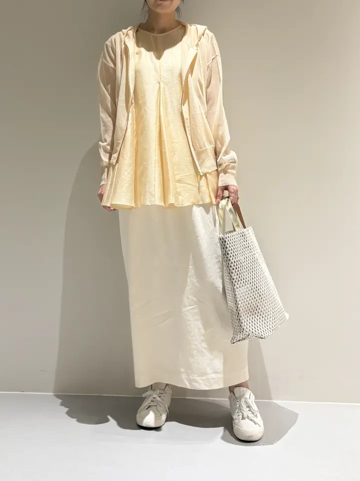 BEIGE， Adachi コーディネート画像
