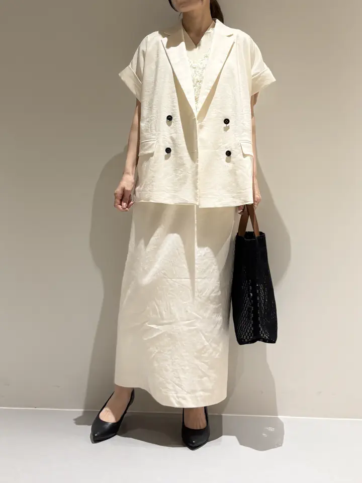 BEIGE， Adachi コーディネート画像