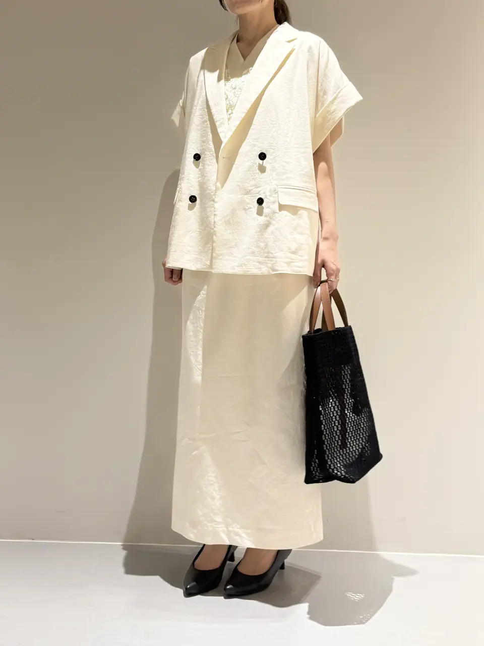 BEIGE， Adachi コーディネート画像