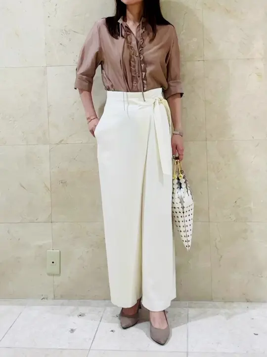 BEIGE， スタッフ コーディネート画像