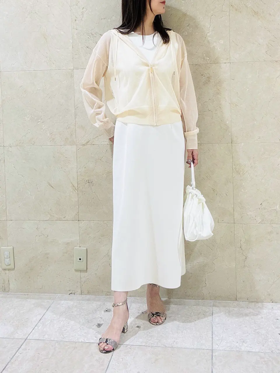 BEIGE， スタッフ コーディネート画像