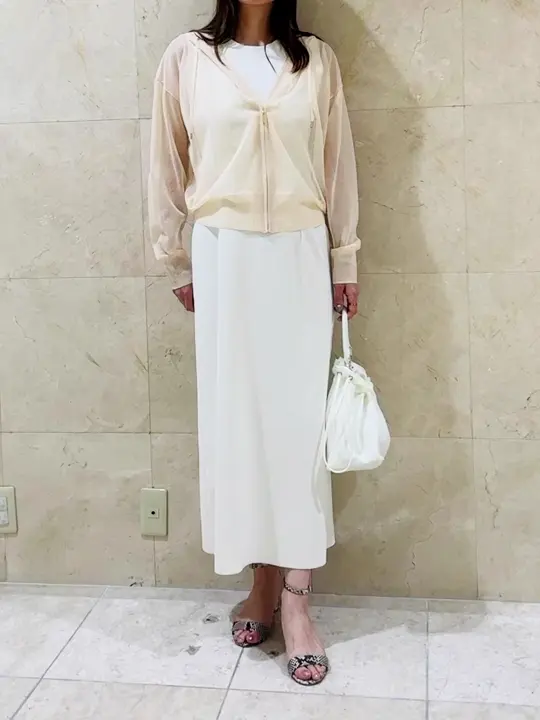 BEIGE， スタッフ コーディネート画像