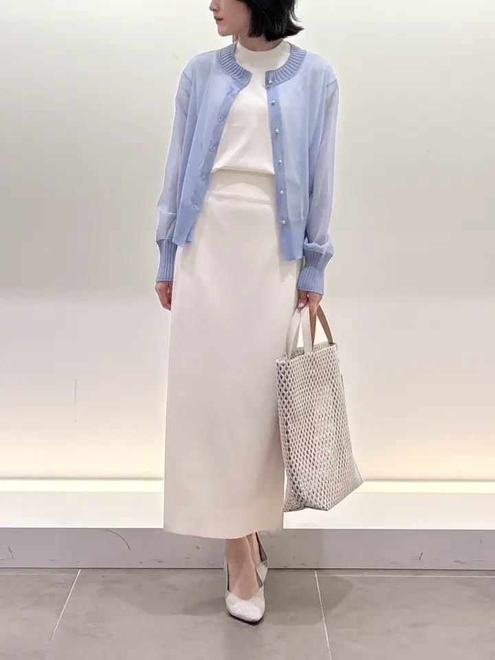 BEIGE， 伊藤 コーディネート画像