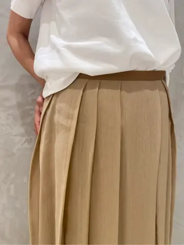 BEIGE， スタッフ コーディネート画像