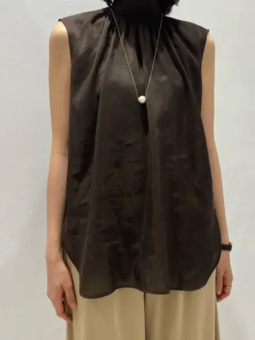 BEIGE， R.A コーディネート画像