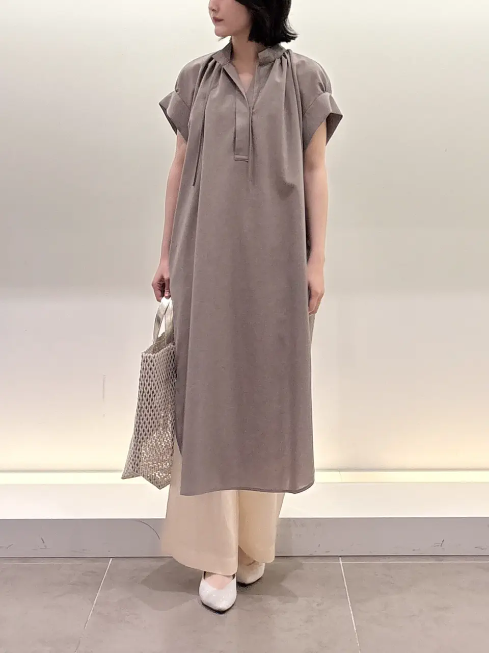 BEIGE， 伊藤 コーディネート画像