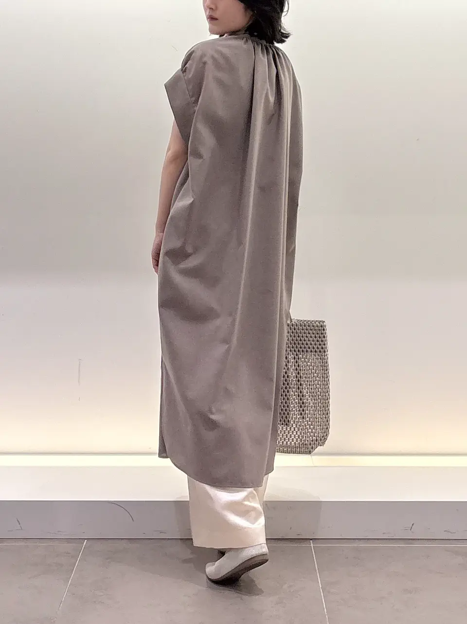 BEIGE， 伊藤 コーディネート画像