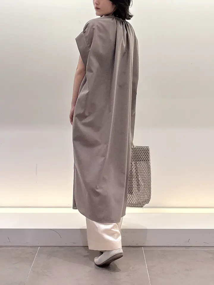 BEIGE， 伊藤 コーディネート画像