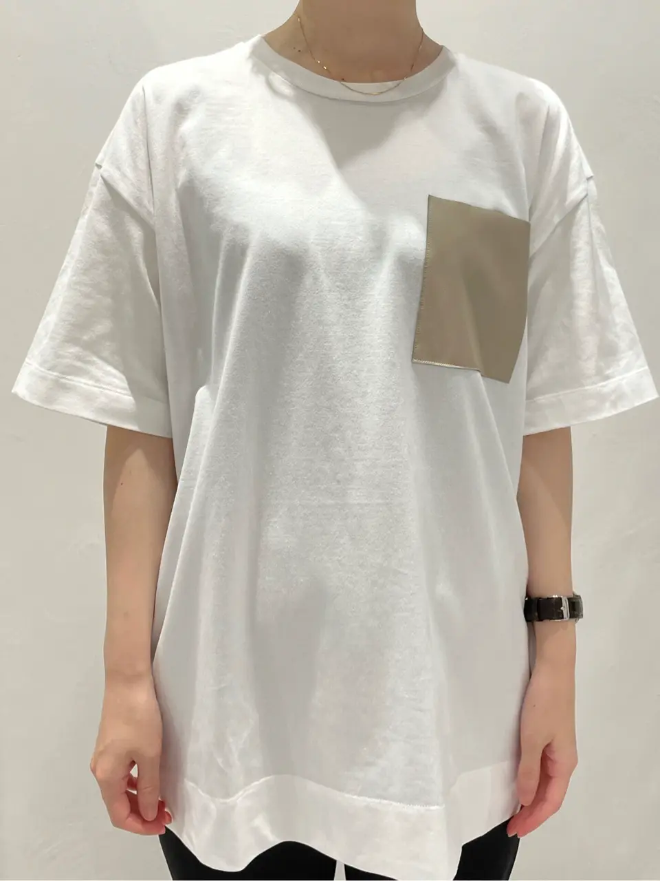 BEIGE， 小泉 コーディネート画像