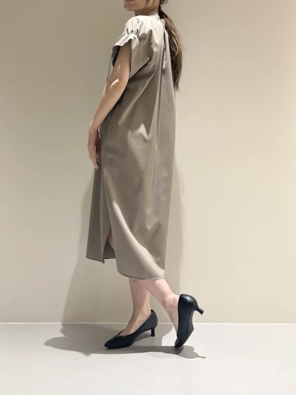 BEIGE， Adachi コーディネート画像