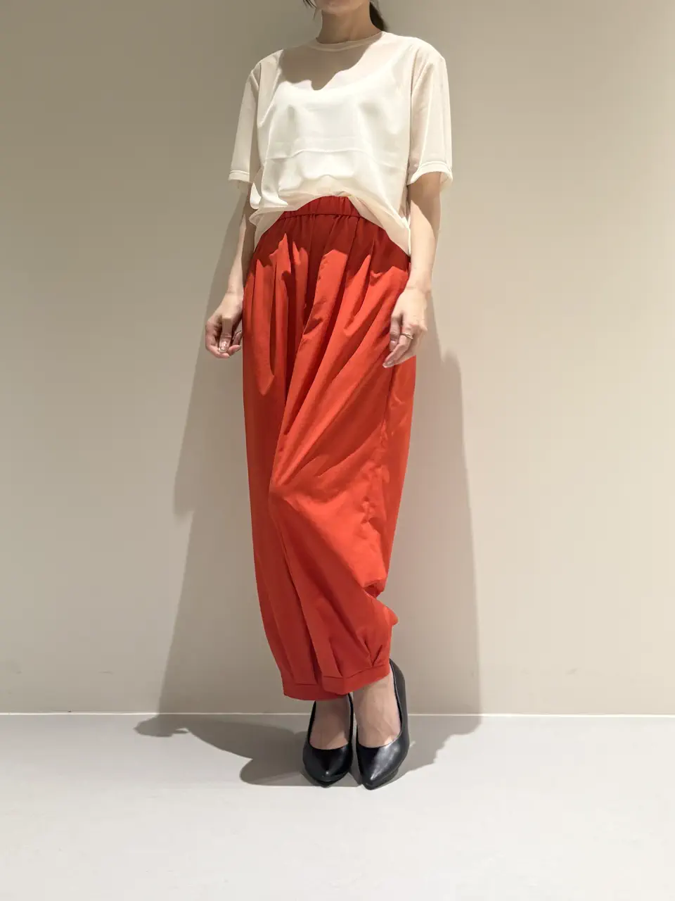 BEIGE， Adachi コーディネート画像