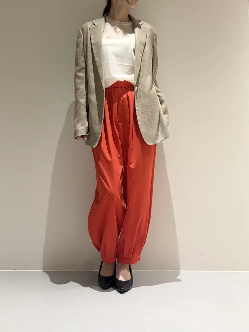 BEIGE， Adachi コーディネート画像