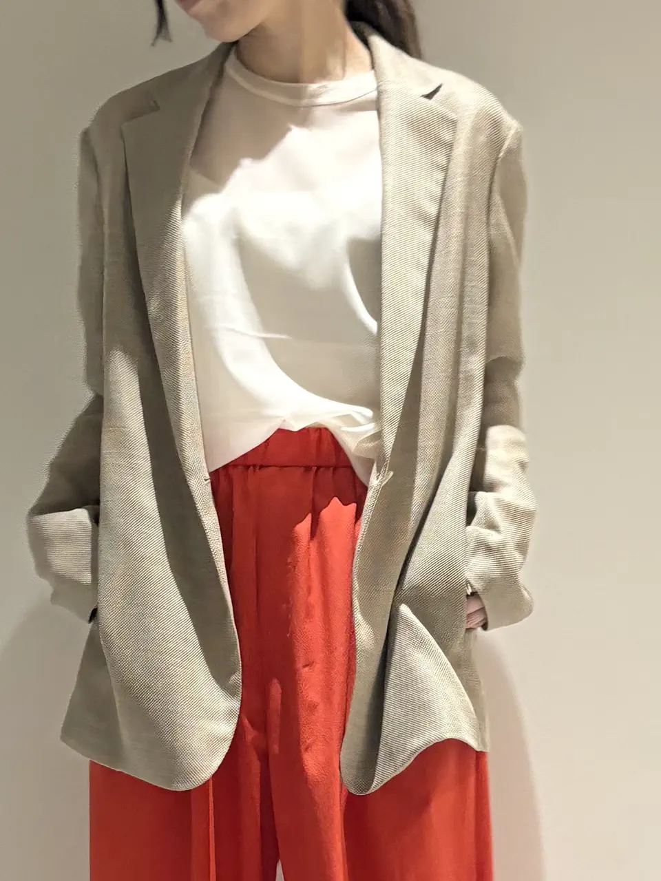 BEIGE， Adachi コーディネート画像