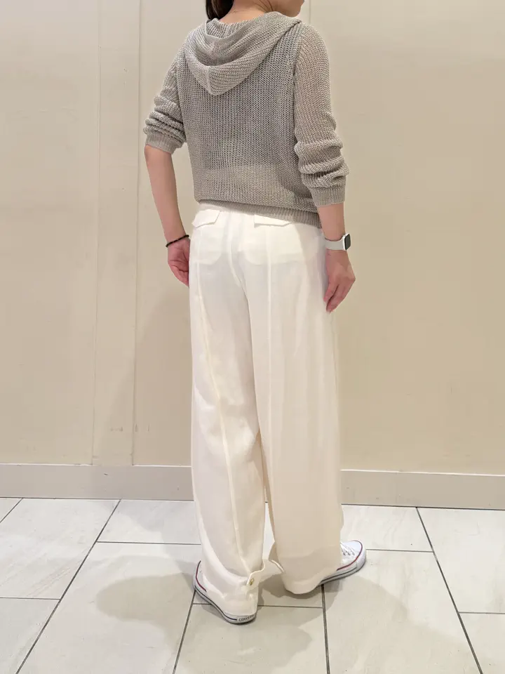 BEIGE， スタッフ コーディネート画像