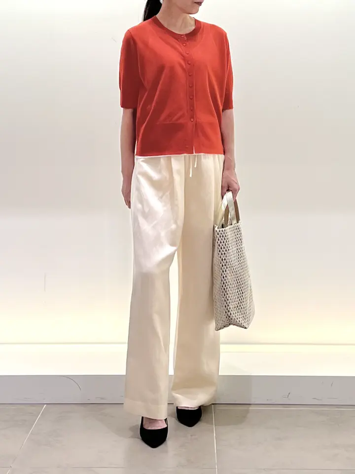 BEIGE， スタッフ コーディネート画像