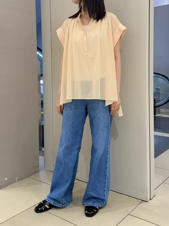 BEIGE， スタッフ コーディネート画像