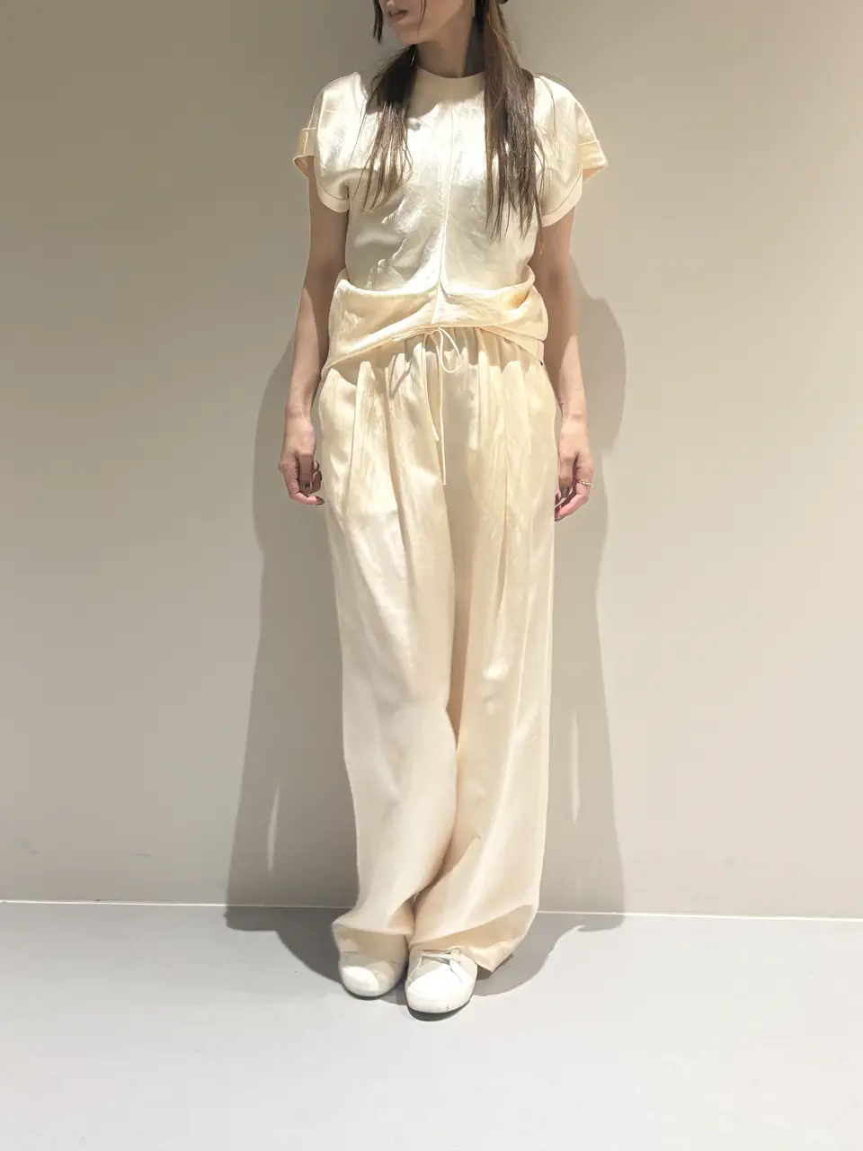 BEIGE， Adachi コーディネート画像