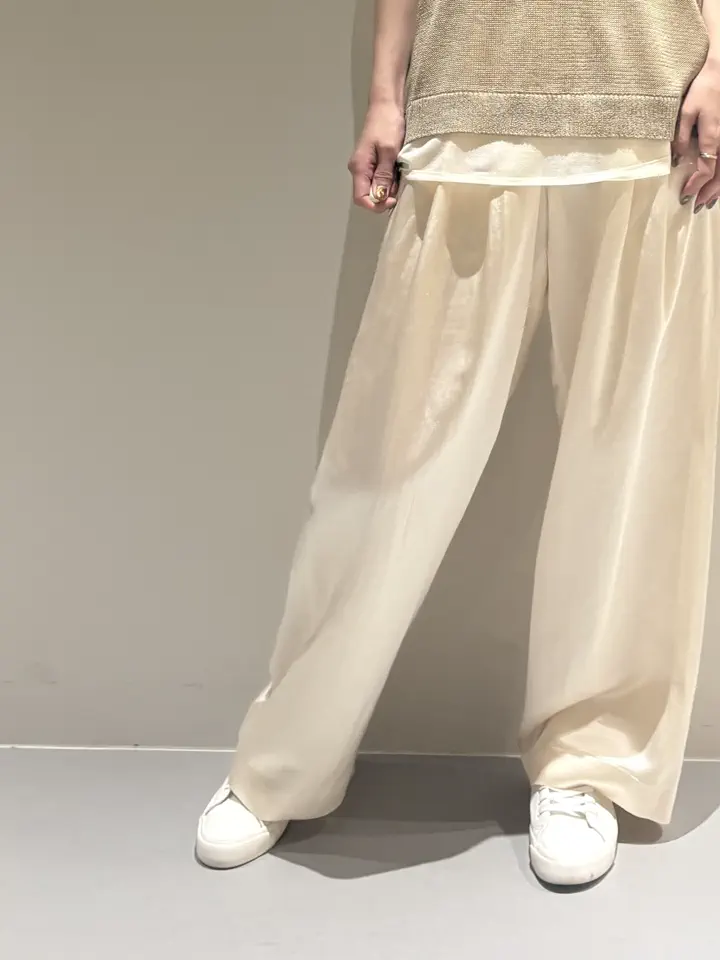 BEIGE， Adachi コーディネート画像