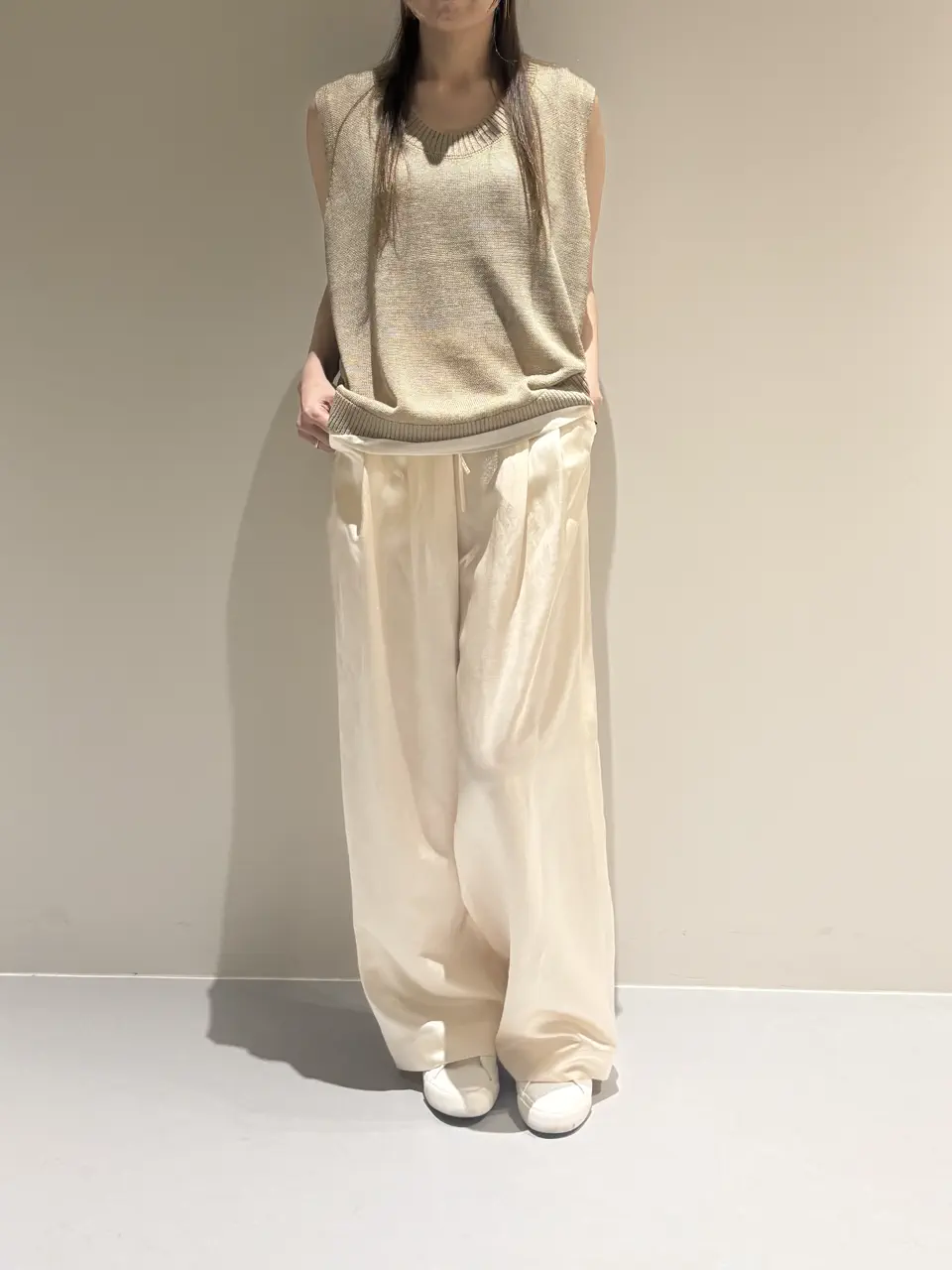 BEIGE， Adachi コーディネート画像