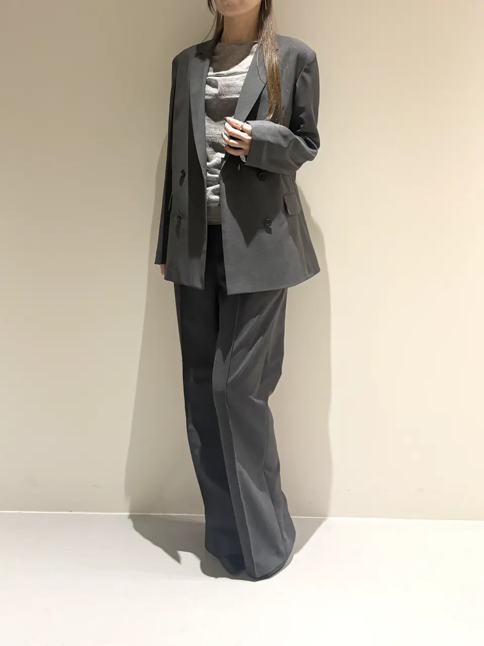 BEIGE， Adachi コーディネート画像