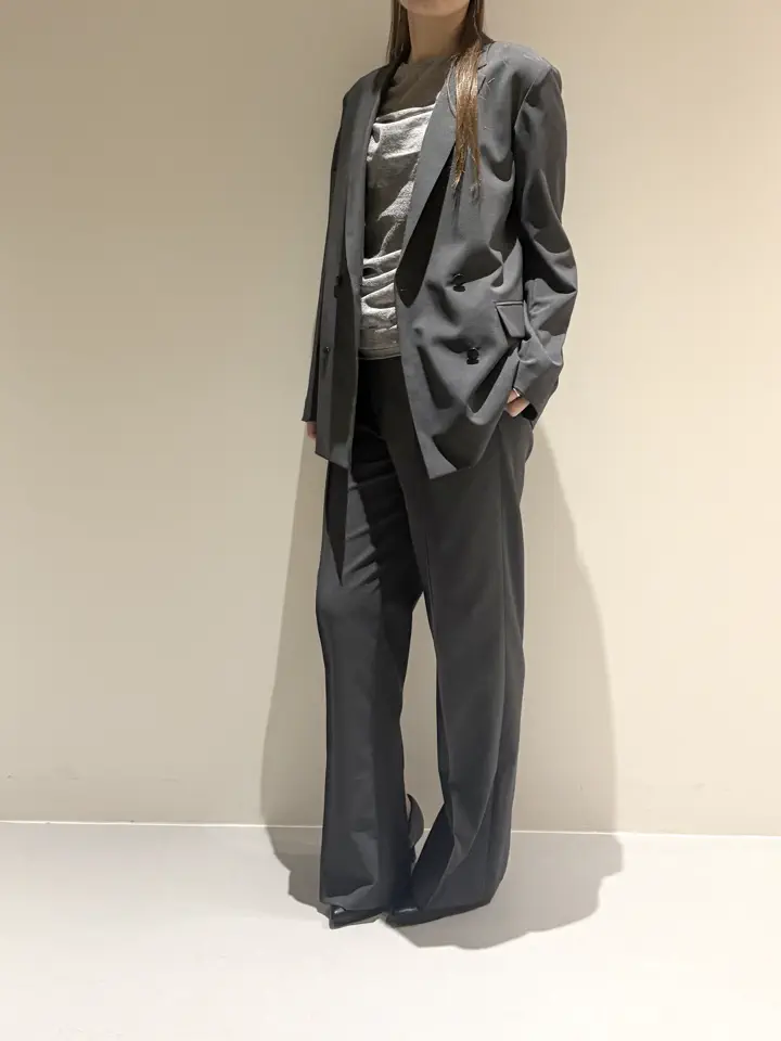BEIGE， Adachi コーディネート画像