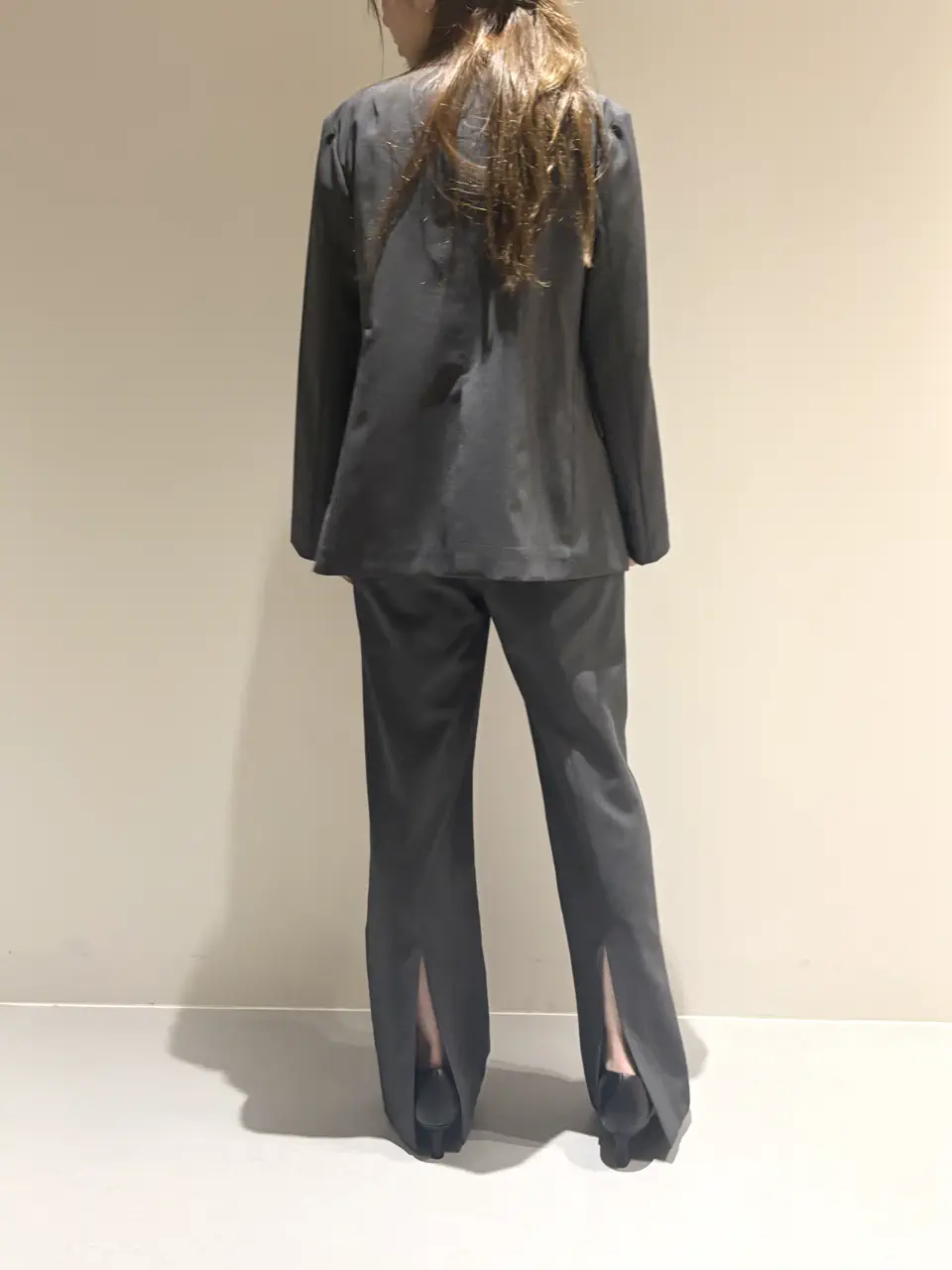 BEIGE， Adachi コーディネート画像