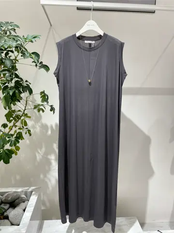 BEIGE， 小泉 コーディネート画像