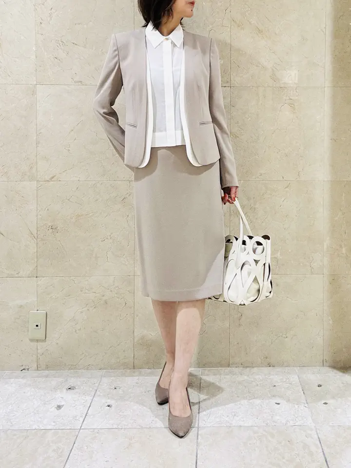 BEIGE， スタッフ コーディネート画像