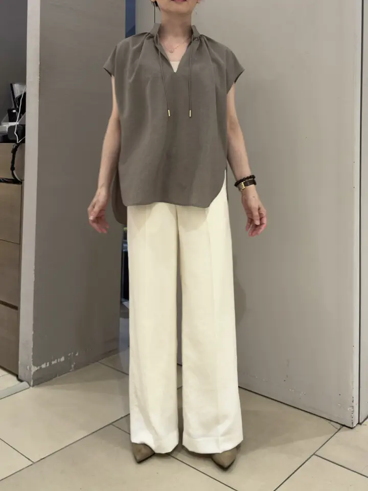 BEIGE， staff コーディネート画像