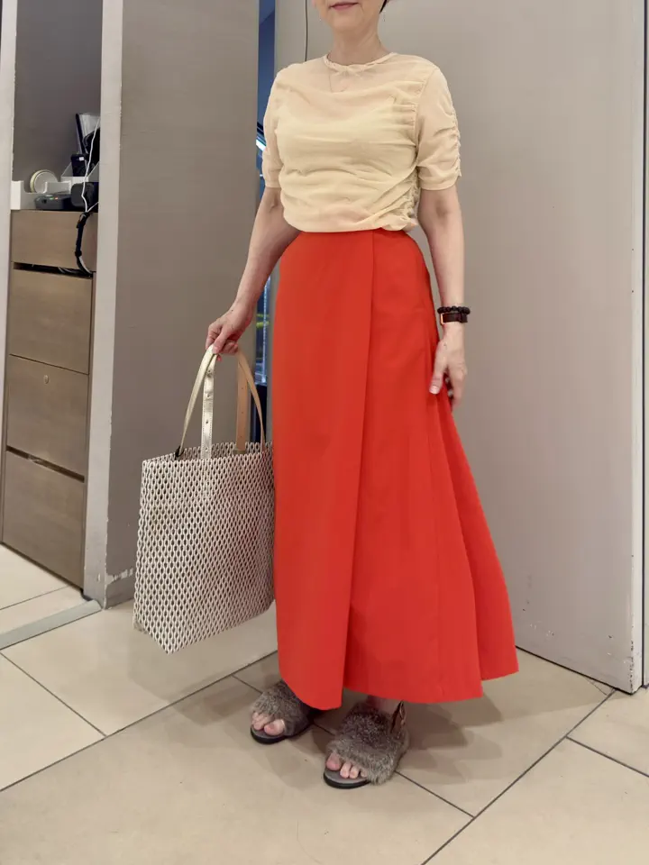 BEIGE， staff コーディネート画像