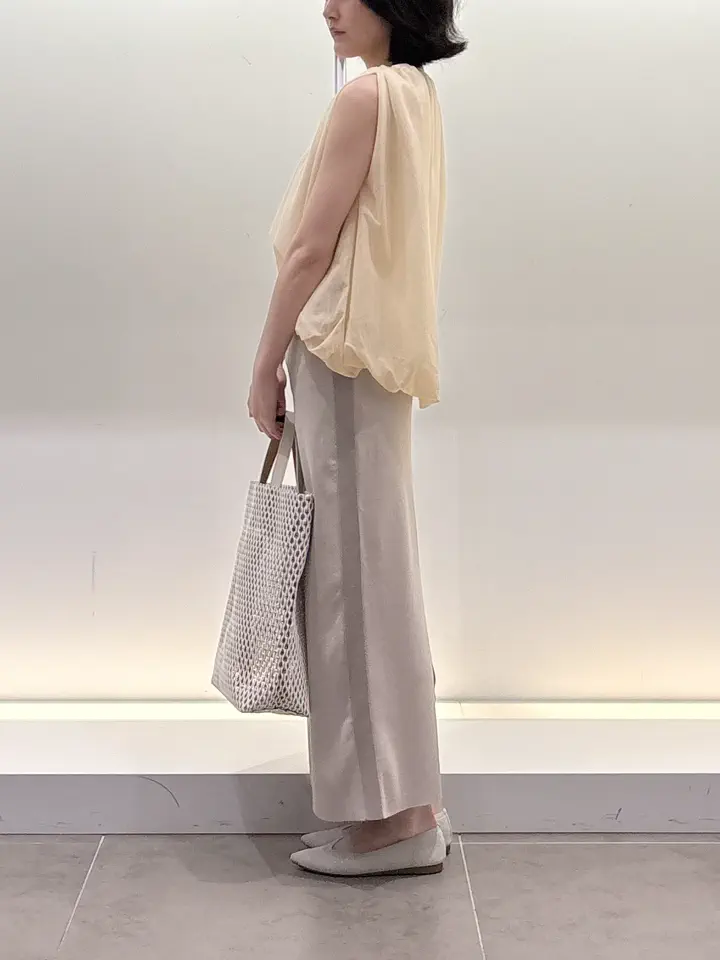 BEIGE， 伊藤 コーディネート画像