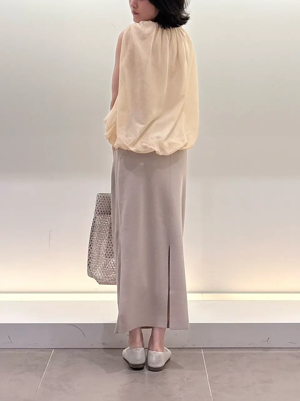 BEIGE， 伊藤 コーディネート画像